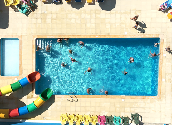 Piscine Camping Chauchamps